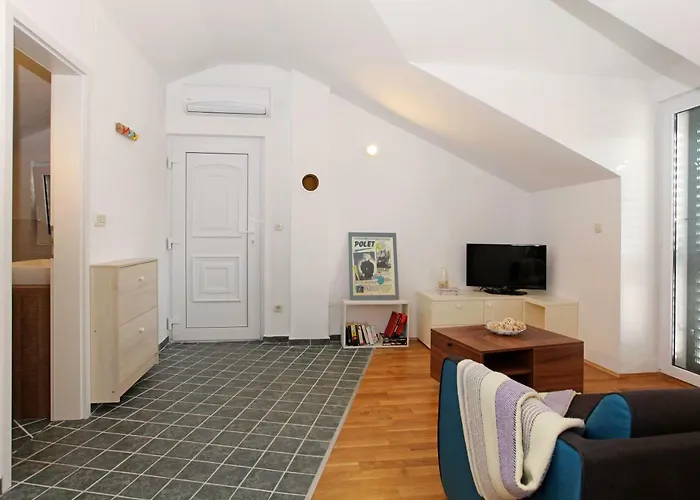 Superb Penthouse Luna